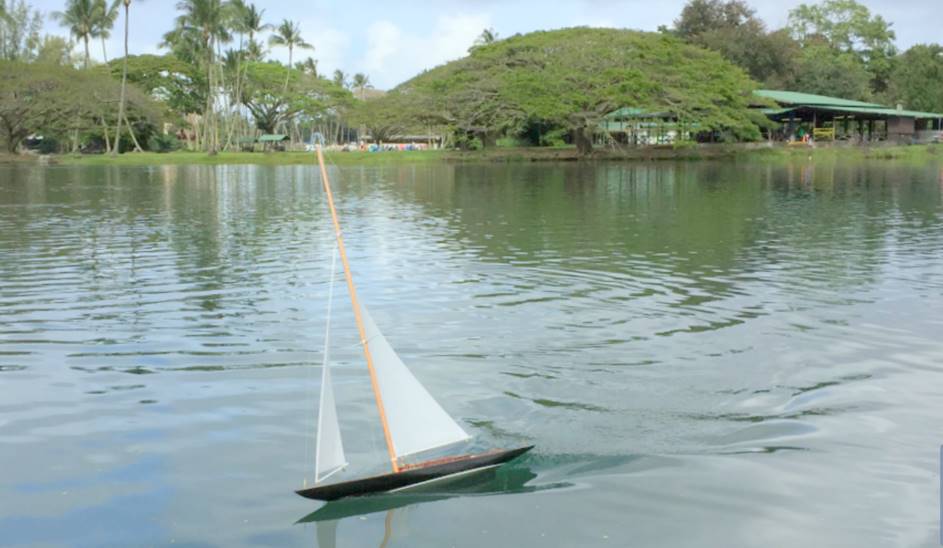 rc model sailboat